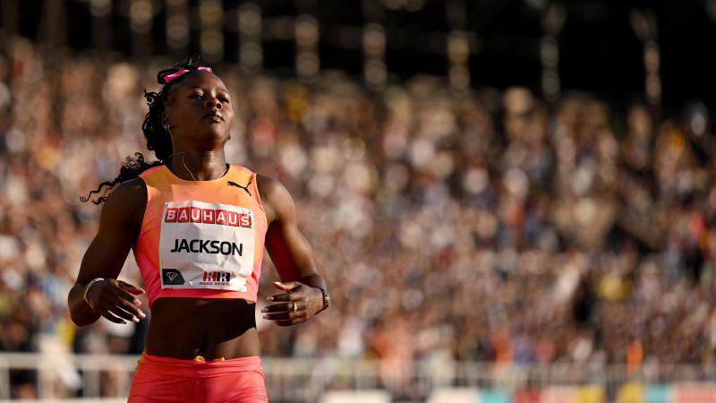 athlétisme: shericka jackson gagne le 100 m des sélections jamaïcaines, shelly-ann fraser-pryce 3e
