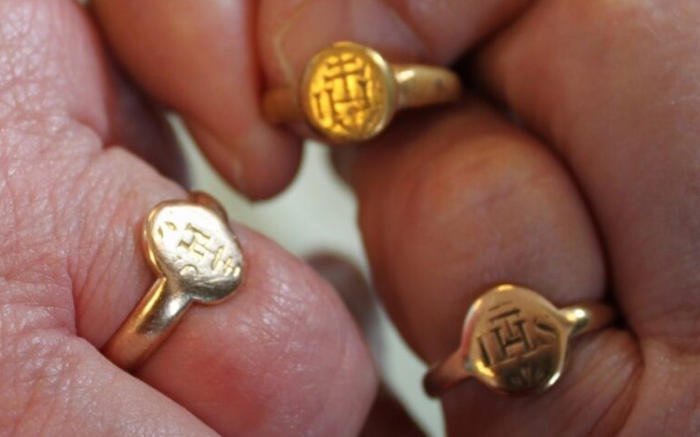 sacred mysteries: a lost ring from centuries of exile