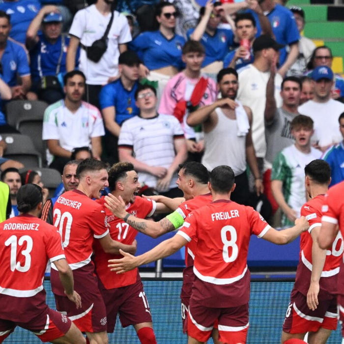 inguardabile e inesistente, l'italia è fuori dagli europei. svizzera ai quarti di finale (2-0)