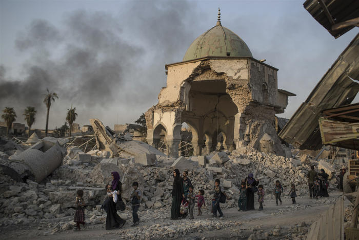 bommen is gevonden in iconische moskee irak, tien jaar na uitroepen kalifaat