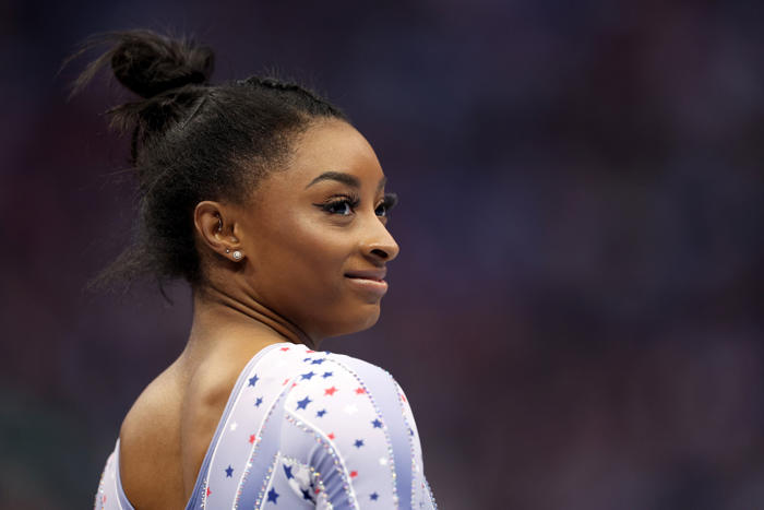 simone biles gets standing ovation for breathtaking vault named after her