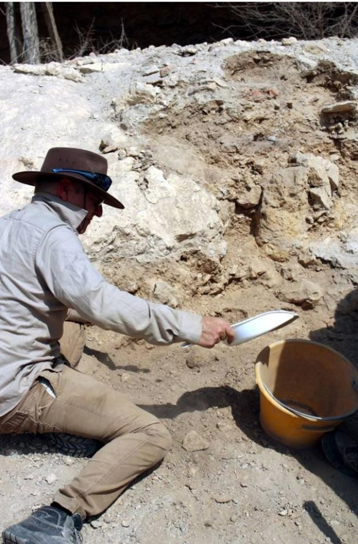 καταφύγιο σε βράχο μαρτυρά ανθρώπινη παρουσία πριν από 13.000 χρόνια – τι αλλάζει σε όσα ξέραμε για την περιοχή