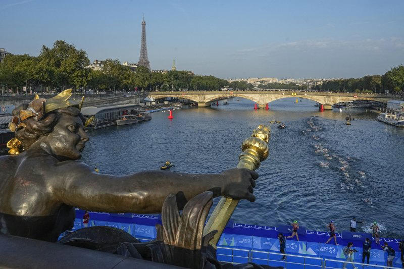 seine awash in bacteria one month before open-water olympic swimming
