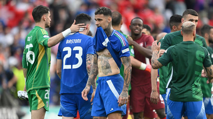 reigning champions italy knocked out of euros