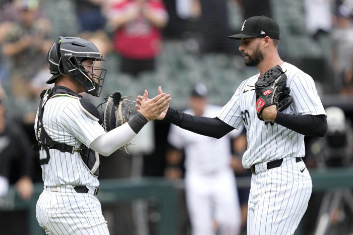 paul dejong homers as the white sox beat the rockies 11-3 for their 3rd straight win