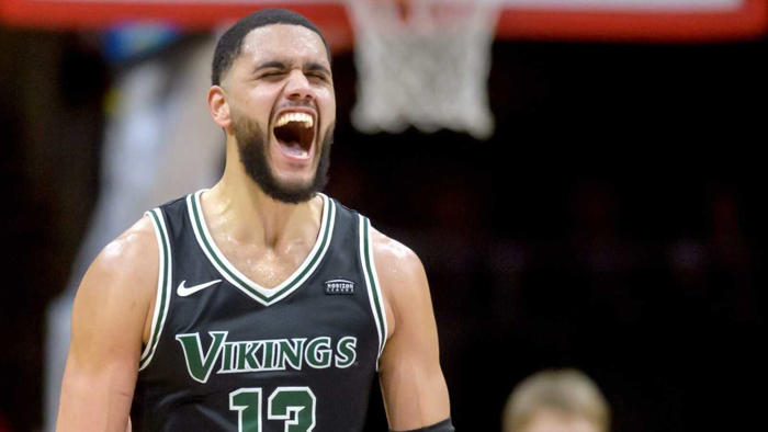 celtics signing cleveland state’s tristan enaruna to exhibit 10 contract