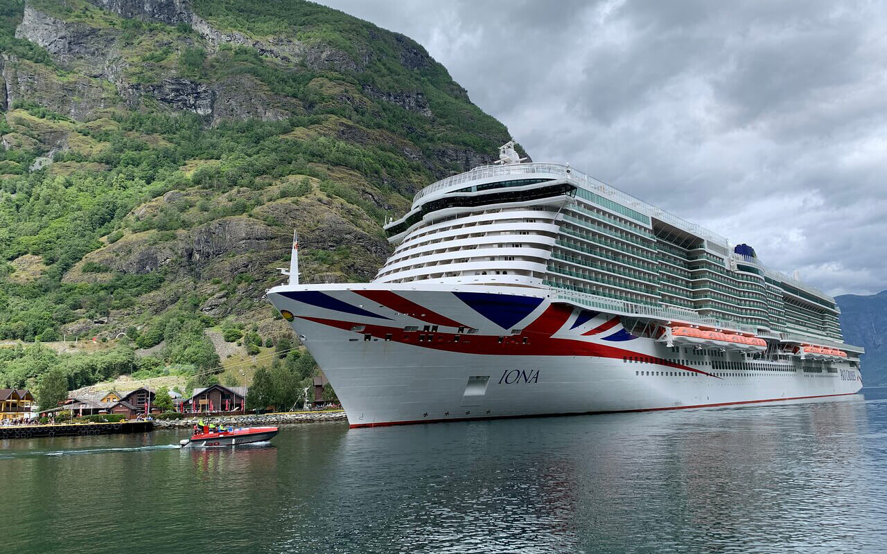 <p>Modern British elegance is embodied in the adult-only ships of P&O Cruises, Arcadia and Aurora. These cruises are ideal for those seeking a classic but modern experience.</p> <p><strong>Highlights:</strong></p> <ul>   <li>Destinations: Explore Northern Europe, the Mediterranean, and the Caribbean by sea.</li>   <li>Entertainment: West End-style shows, live music, and themed parties.</li>   <li>Dining: From the official Main Dining Room to specialist restaurants like Sindhu for Indian food, savor several unique dining experiences.</li>  </ul> <p>Book a suite for extra luxury and access to VIP areas and facilities.</p>