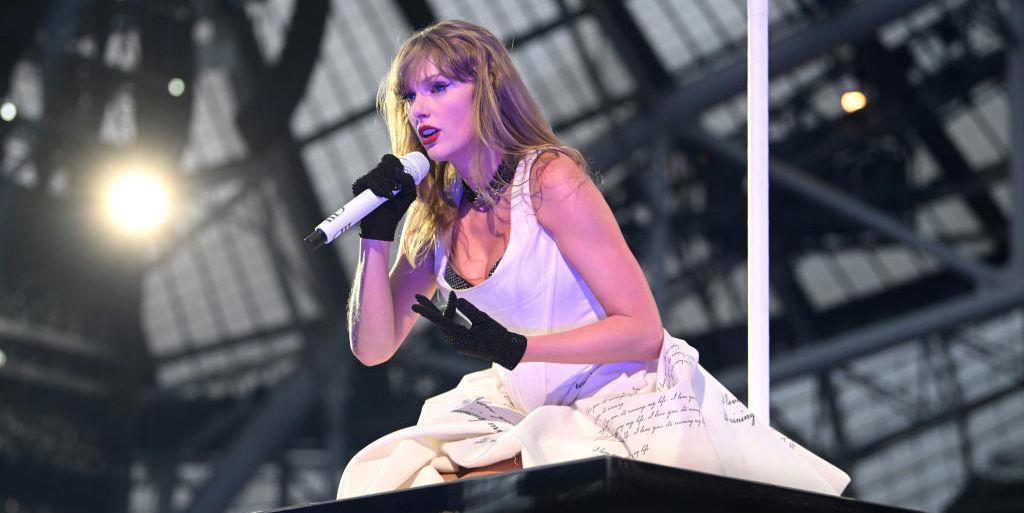 how taylor swift paid tribute to travis kelce despite him missing first dublin show