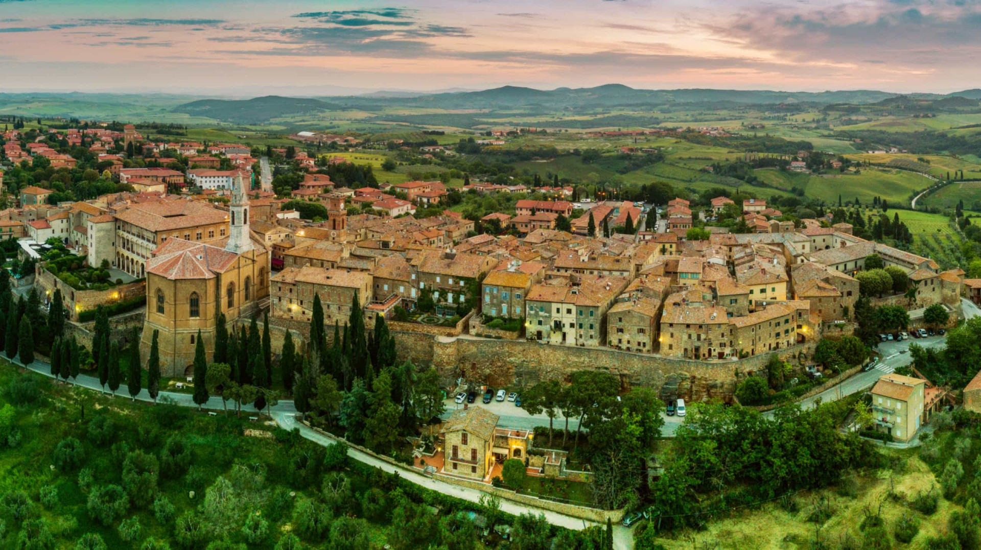 <p>Hilltop Pienza is set in the heart of the historical region of Val d'Orcia. It is known for its Renaissance architecture and pecorino, a prized local cheese.</p>