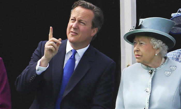 a constitutional ‘pickle’: how cameron’s election victory split buckingham palace and no 10