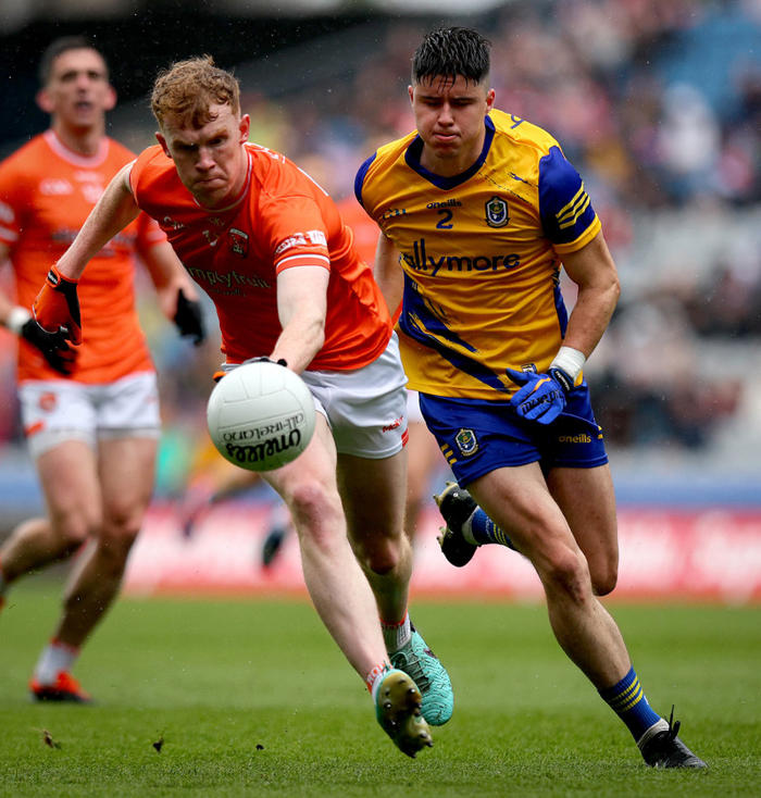 armagh reach first all-ireland semi-final since 2005 after overcoming 14-man roscommon