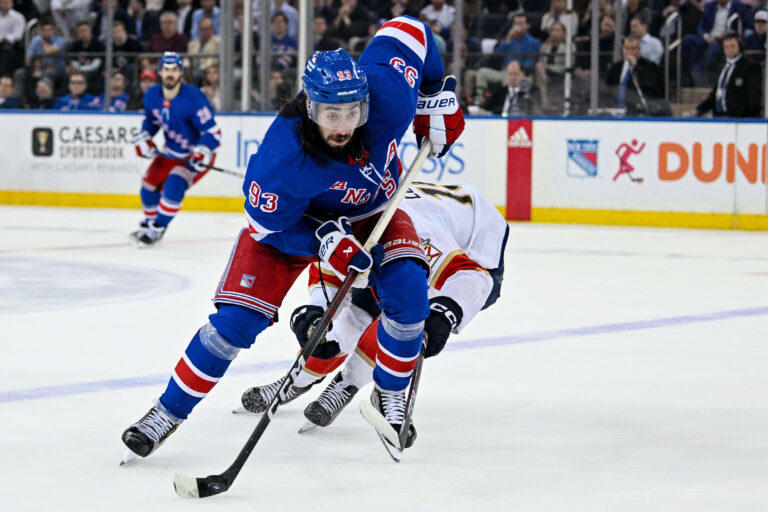 stanley cup champion looking forward to playing with rangers center