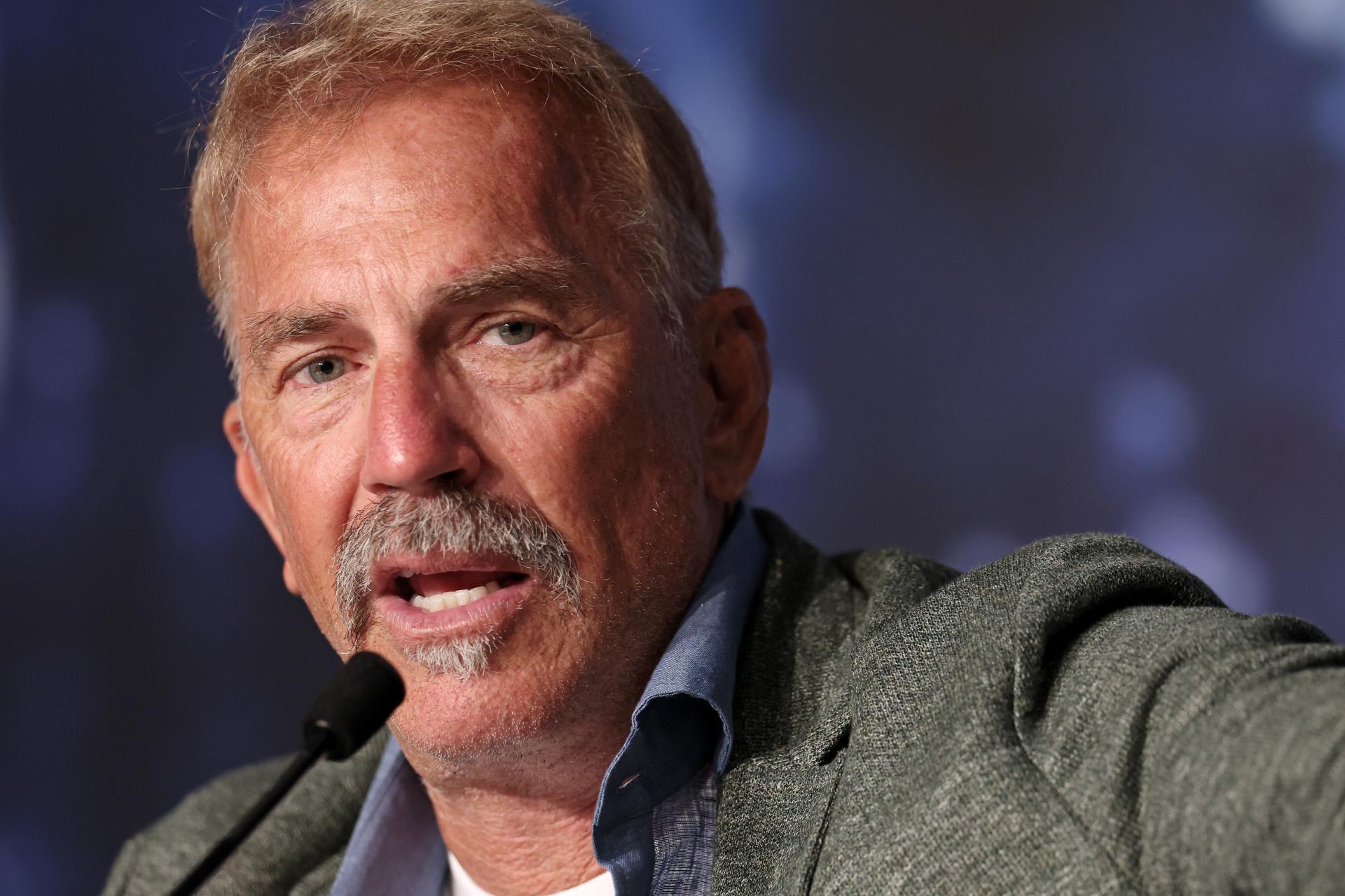 Kevin Costner Reveals Morphine Use During 'Hidden Figures' Shoot