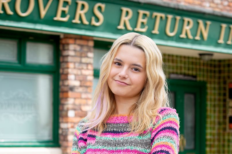 Coronation Street Newcomer Sydney Martin's 'weird' Real Age Admission ...