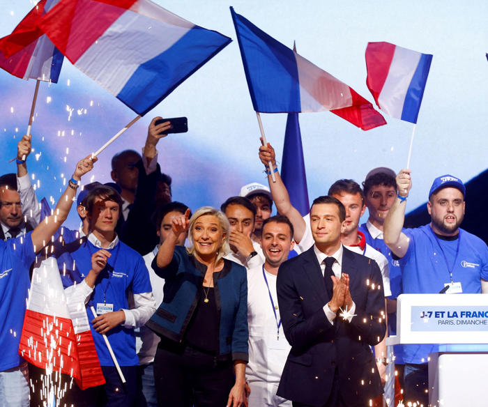 wybory we francji. czy zjednoczenie narodowe marine le pen przejmie władzę? francuzi głosują