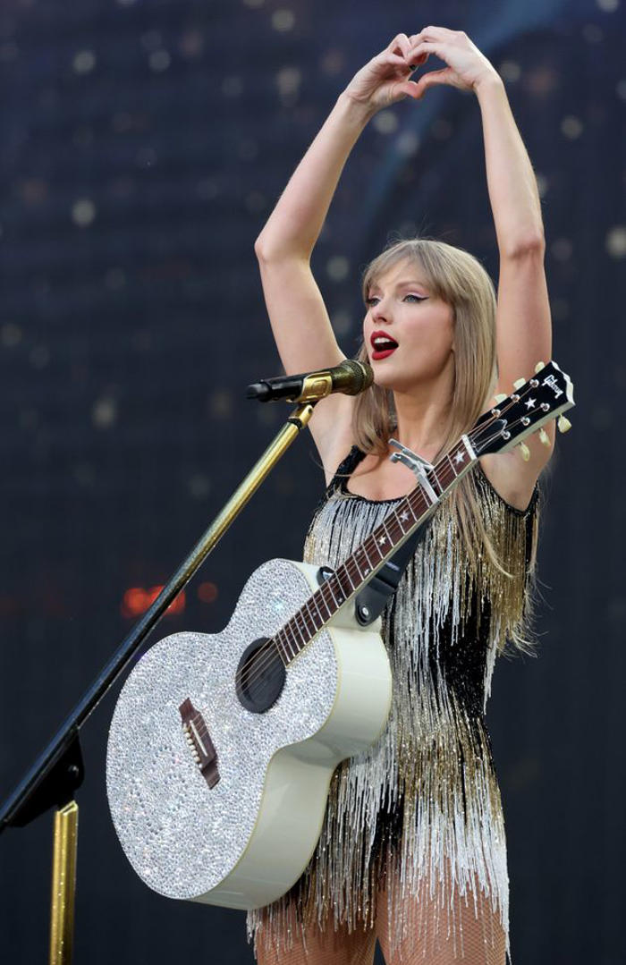 18 behind-the-scenes secrets you probably didn’t know about the eras tour