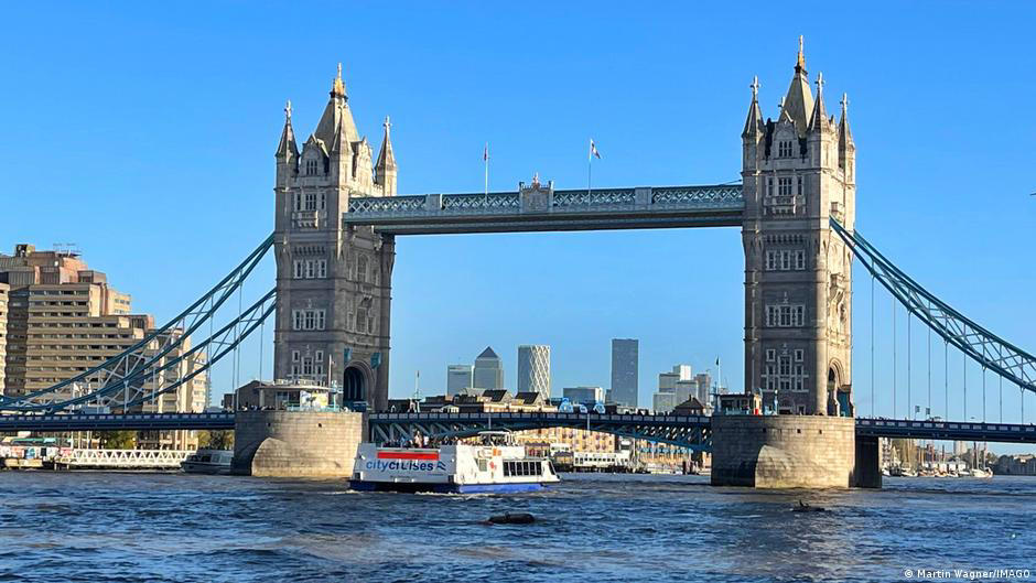 130 χρόνια κλείνει η διάσημη γέφυρα του λονδίνου