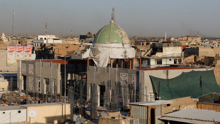 pokolgépeket találtak a moszuli mecset falában
