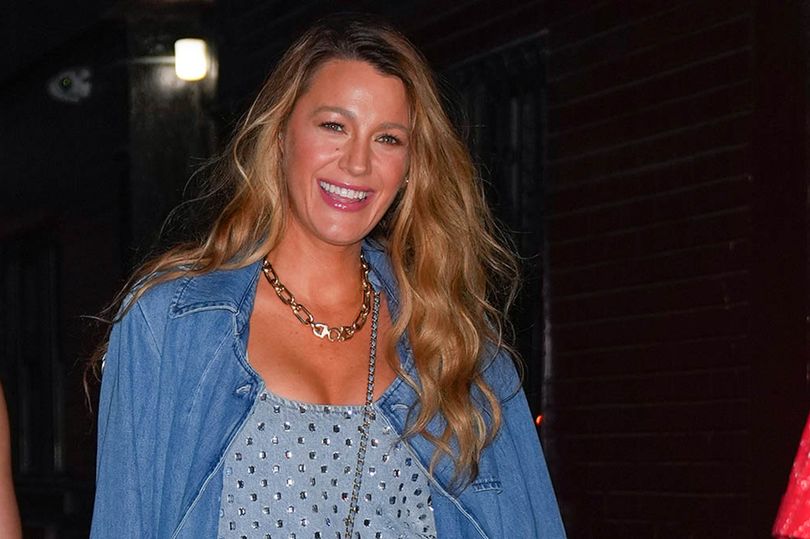 Blake Lively Puts On Leggy Display In Blue Sequin Mini Dress For Night ...