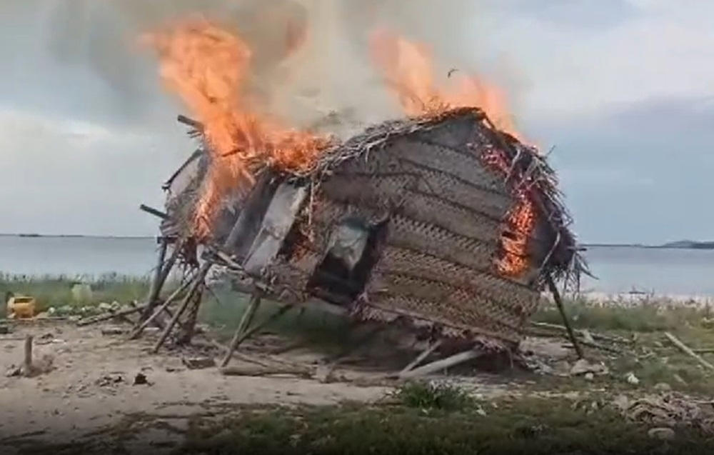 why is sabah accused of violating rights in tearing down the houses built by the bajau laut in semporna? one ngo explains (video)