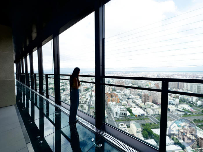 【試住筆記】32樓透明高空步道走到腳軟 開箱「嘉義101」全台首間voco飯店