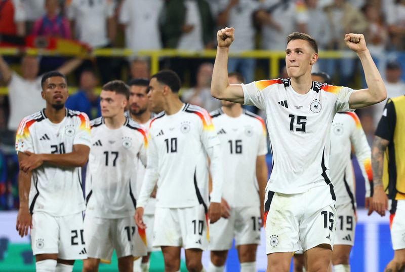 サッカー＝開催国ドイツがユーロ準々決勝進出、イタリアは敗退