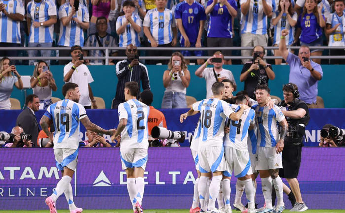 cuándo, a qué hora y contra quién juega la selección argentina los cuartos de final de la copa américa 2024
