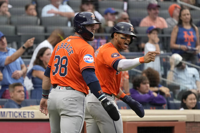 bregman delivers big hit in 8th as surging astros rally from 5 runs down to beat mets 9-6