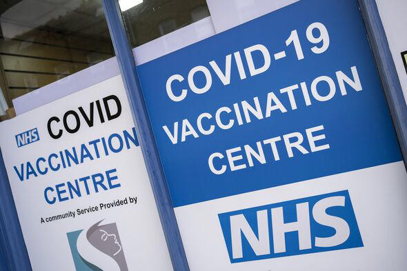 uk faces kp.3 covid variant surge: symptoms and health advice