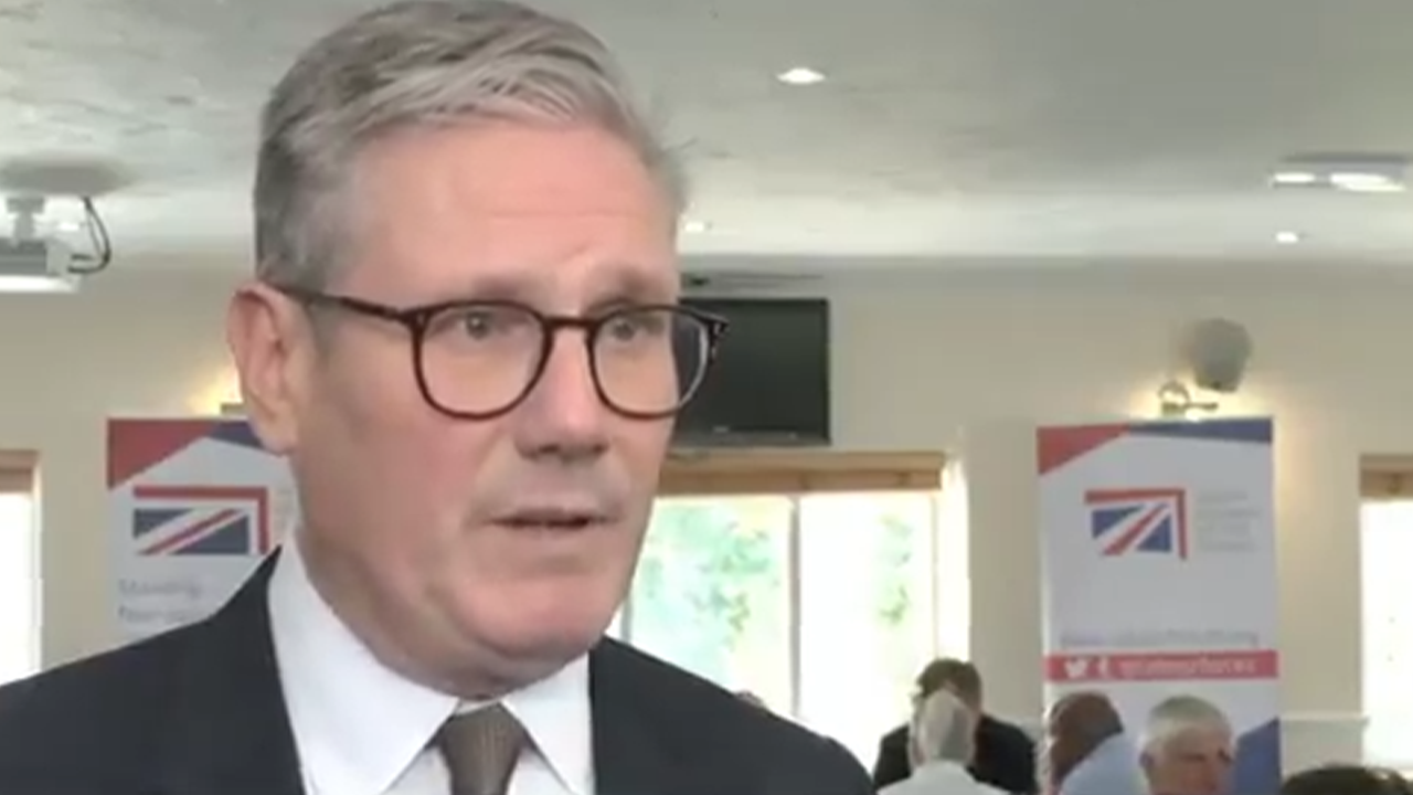 Keir Starmer REFUSES To Confirm Whether He’ll Allow Trans People To Use ...