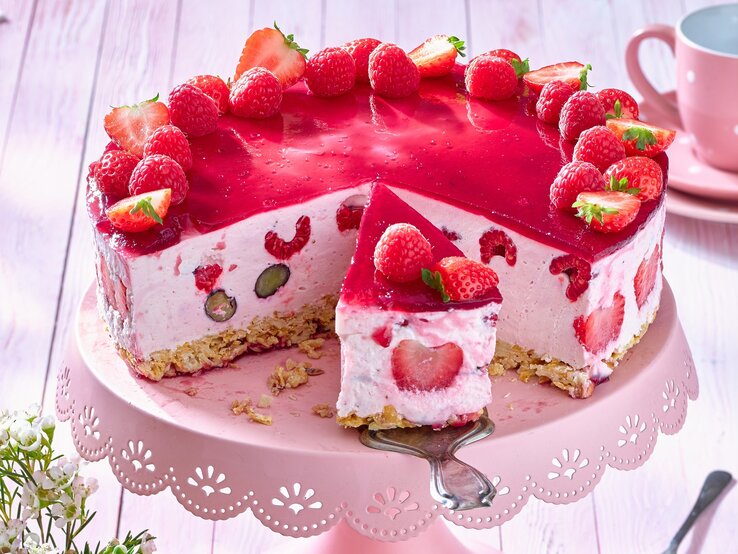Beeren-Quark-Torte ohne Backen – perfektes Dessert für den Sommer