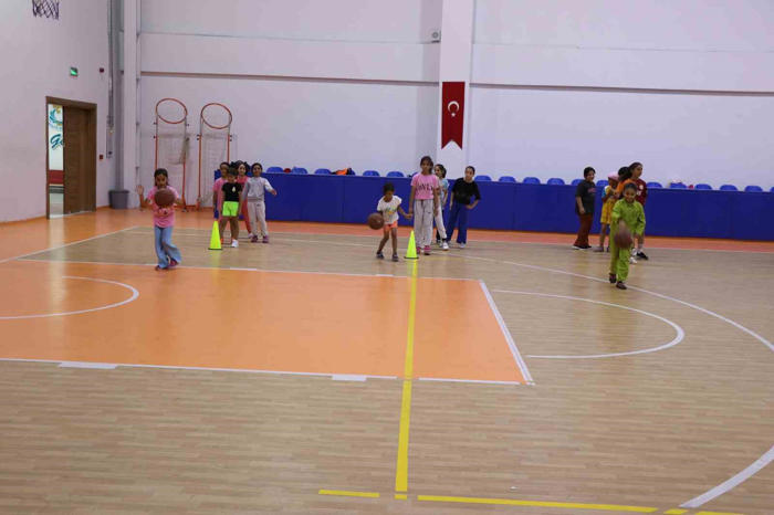 çocuklardan basketbola yoğun ilgi