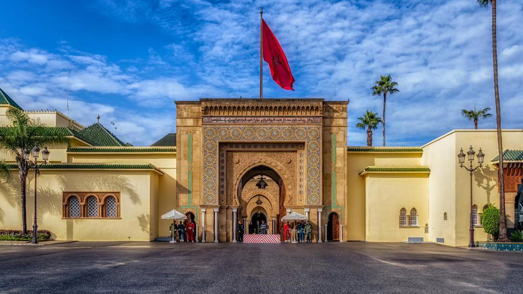 lalla latifa, un héritage discret dans la monarchie marocaine