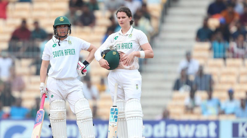 sune luus stars with maiden test century as proteas women fight back against india