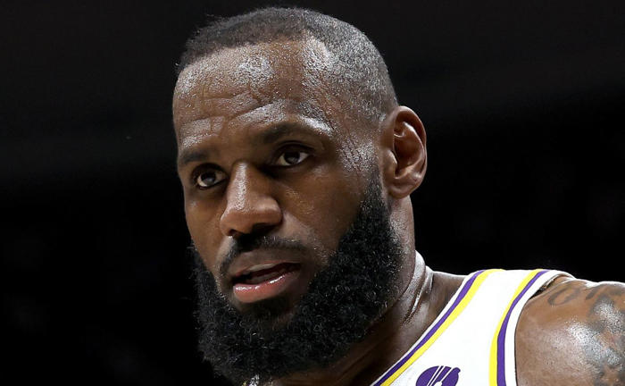 lebron james was willing to take a big pay cut for lakers to land nba star