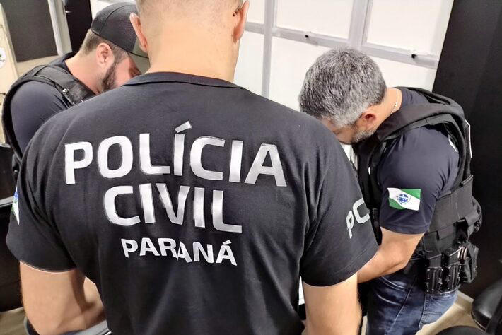 Polícia Civil do Paraná prende suspeita de furtar R$ 179 mil do avô Foto: Polícia Civil / PR
