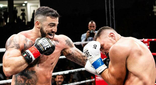 kickboxing, faraoni re di roma rimane campione del mondo e infiamma il palatiziano