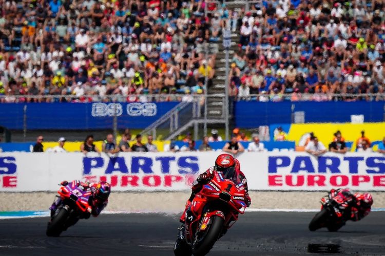 Hasil MotoGP Belanda 2024 - Francesco Bagnaia Hat-trick Juara, Marc ...