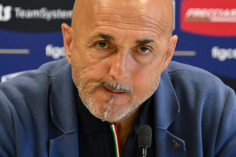 italia confirma la continuidad de spalletti pese al fracaso en la eurocopa