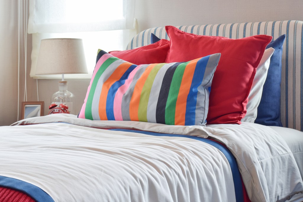Dorm Room Must Haves for New College Students
