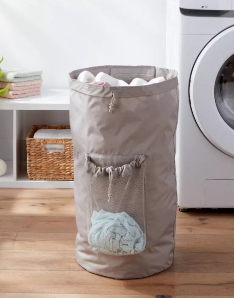 Dorm Room Must Haves for New College Students