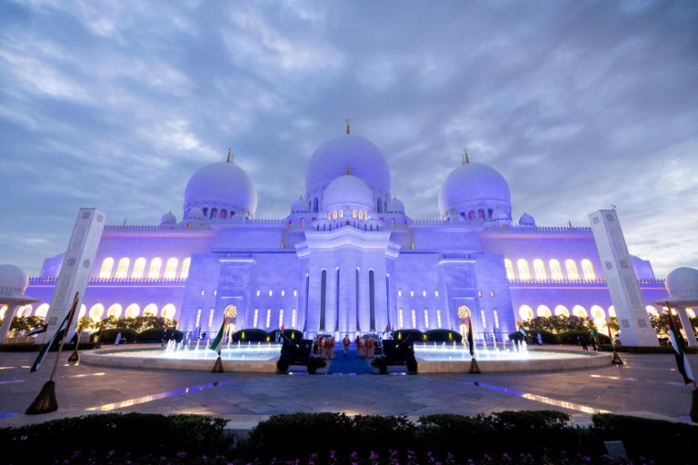 ABU DHABI, UNITED ARAB EMIRATES - April 10, 2024: The Sheikh Zayed Grand Mosque, before Eid Al Fitr prayers.  ( Ryan Carter / UAE Presidential Court ) ---