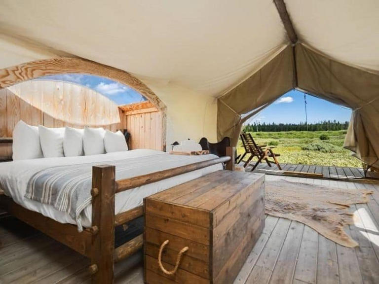 Best Yellowstone Glamping: 8 Stunning Options Near The Park