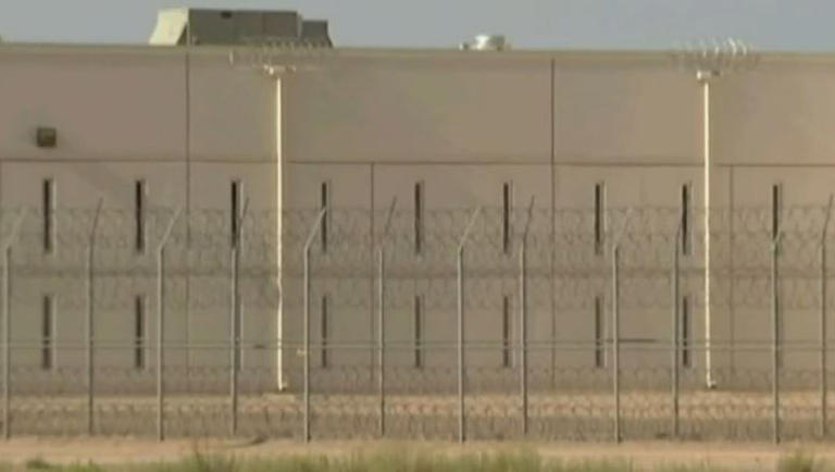 Employee accused of trying to bring drugs into Arizona prison with ...