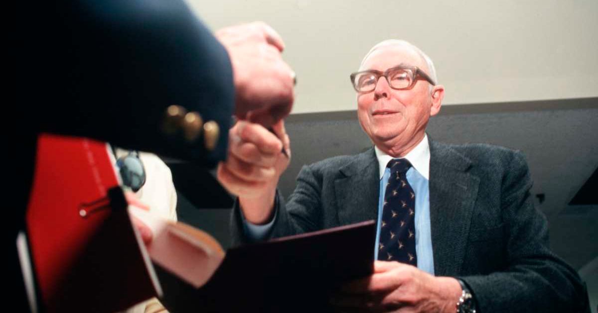 'Look For Moats': Charlie Munger's Ultimate Investing Lesson