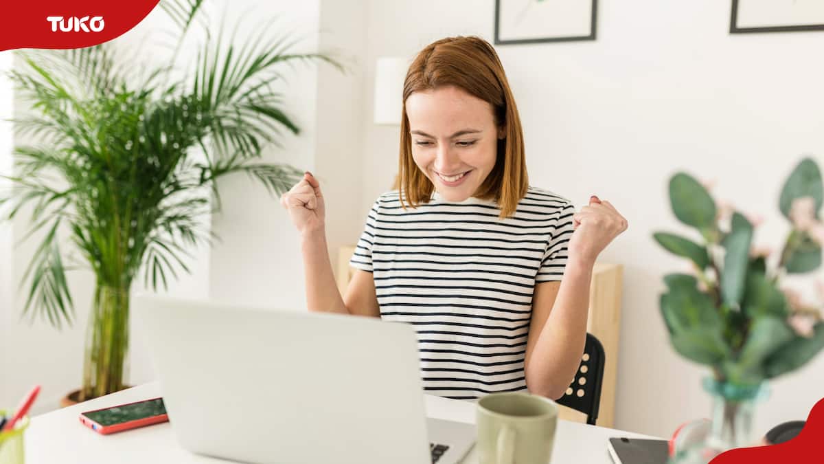 How to Respond to Job Offer Emails: A Comprehensive Guide with Examples How to Respond to Job Offer Emails: A Comprehensive Guide with Examples
