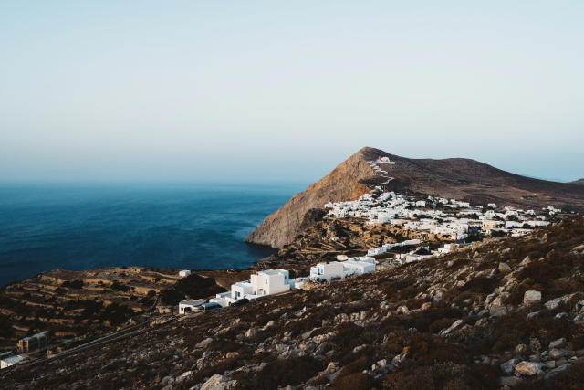 folegandros_shutterstock