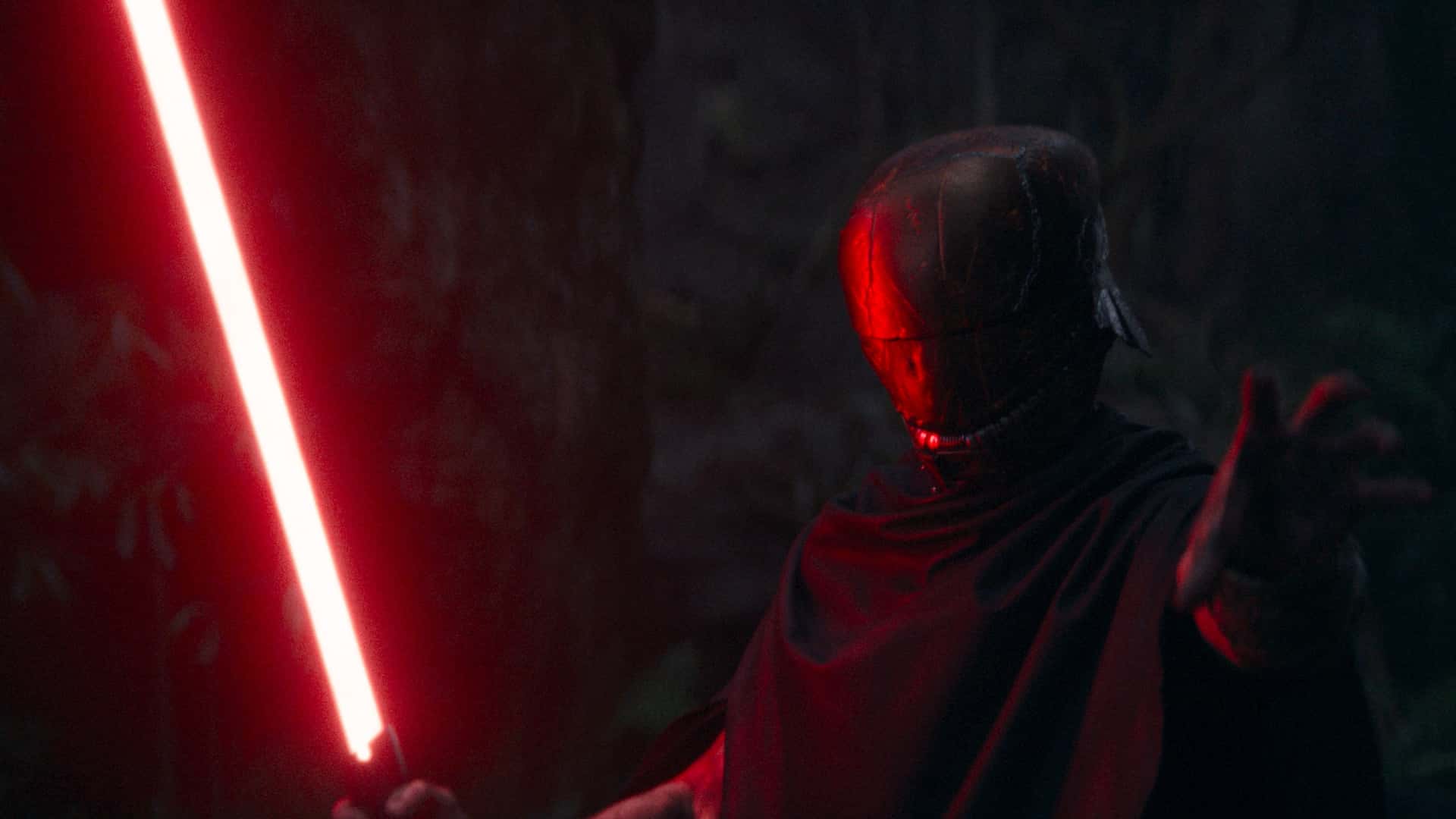 NO, 'THE ACOLYTE'S' SITH HELMET ISN'T A MOTORCYCLE HELMET IN DISGUISE