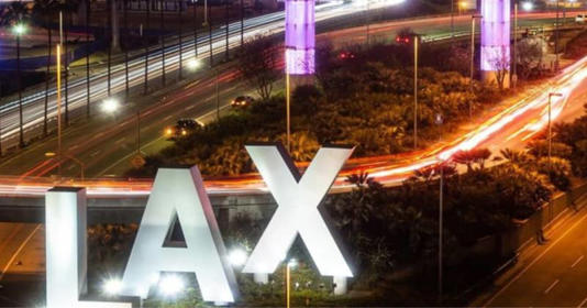 The flight was en route from Los Angeles. By: Facebook/LAX