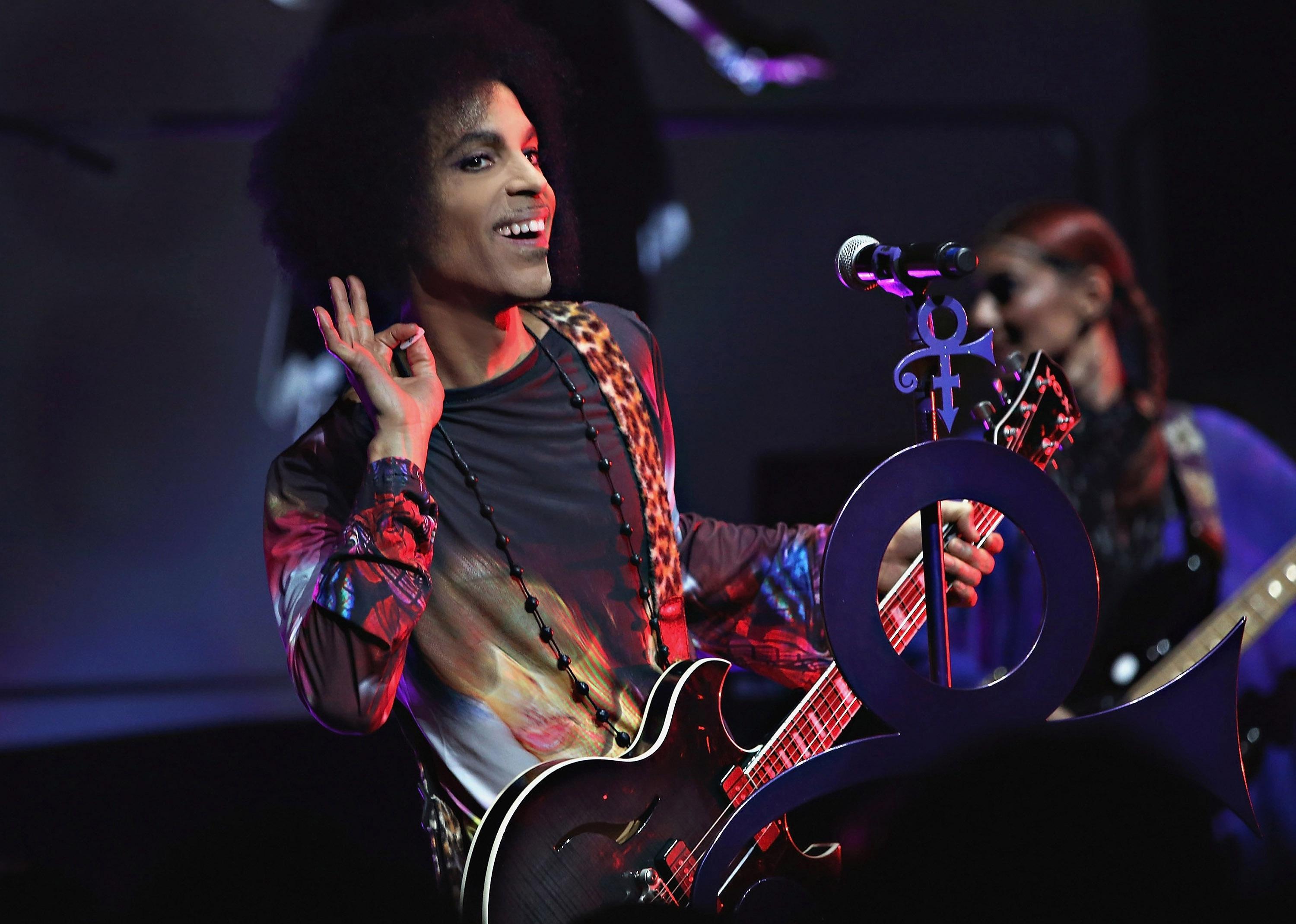 <p>Playing Detroit for the first time in over a decade, an energized Prince served up two and a half hours of funked-up hits at the Fox Theatre. The <a href="https://www.detroitnews.com/story/entertainment/2015/04/10/prince-delivers-towering-funked-up-fox-theatre-show/25564335/">Detroit Press wrote that the artist treated</a> the venue "like his own personal house party" and cultivated a "loose, improvisational feel." Prince embarked on his Piano & A Microphone Tour the next year and then tragically died that April.</p>